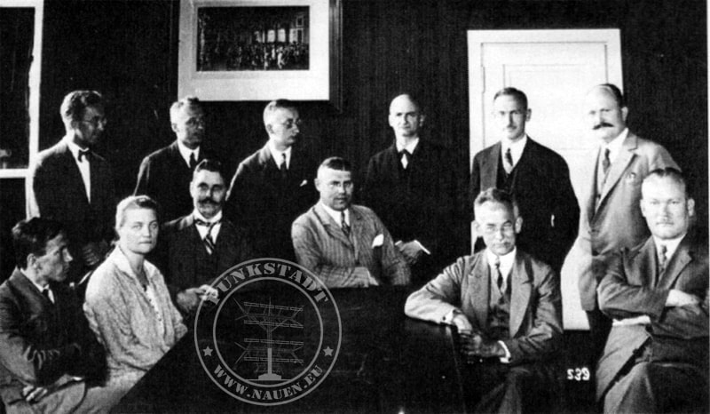 Kollegium Reformrealgymnasium um 1932 (zweiter von links stehend Studienrat Dr. Scholz)